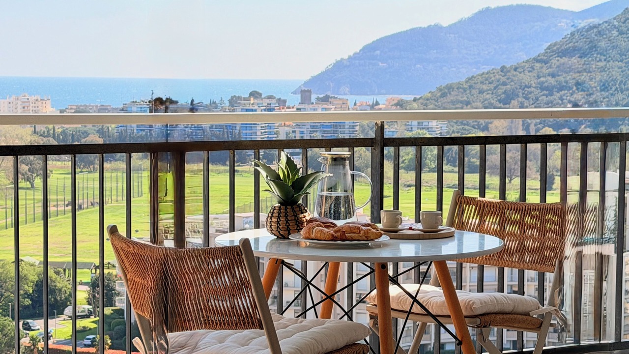 Photo of Patio Balcony in Mandelieu-La-Napoule