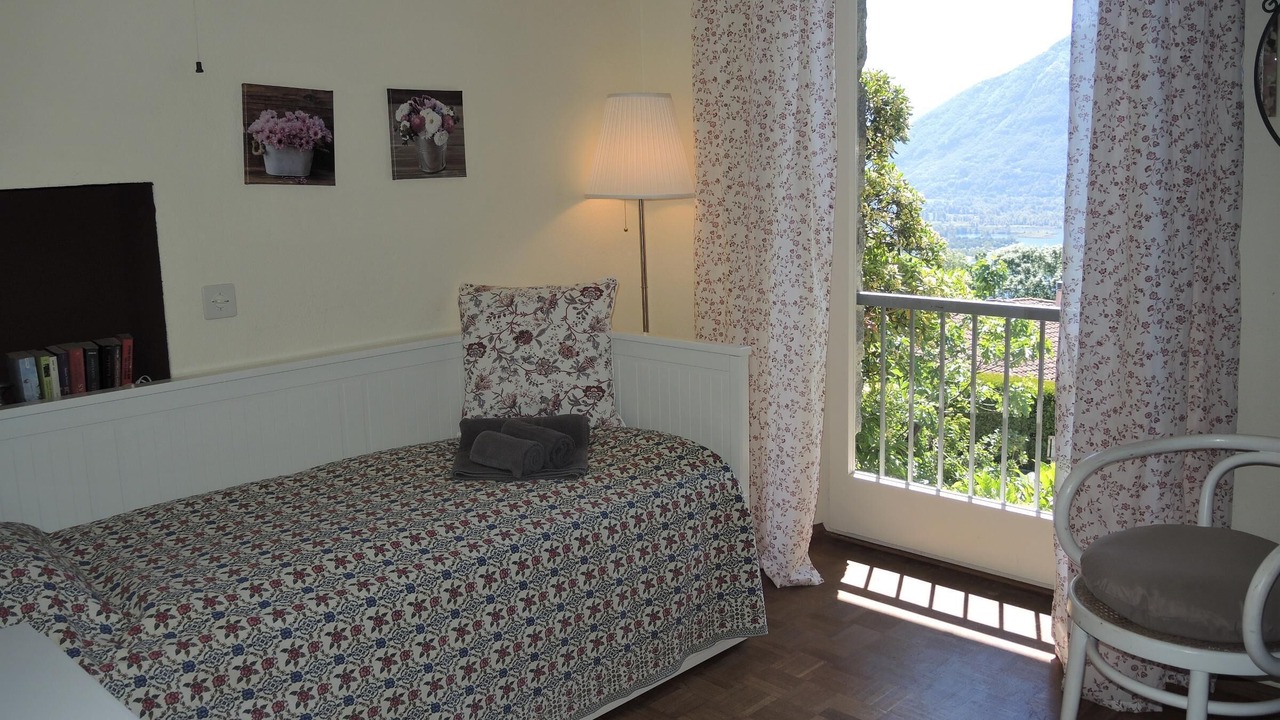 Photo of Bedroom in Minusio