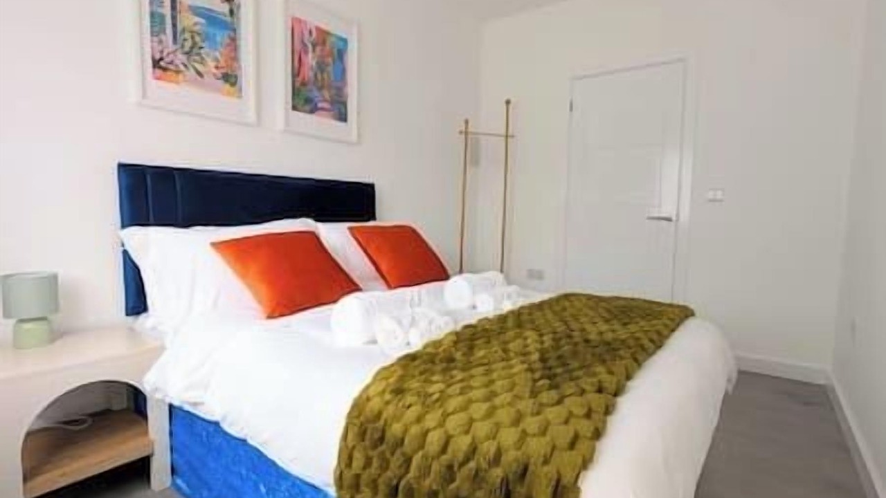 Photo of Bedroom in Plumstead