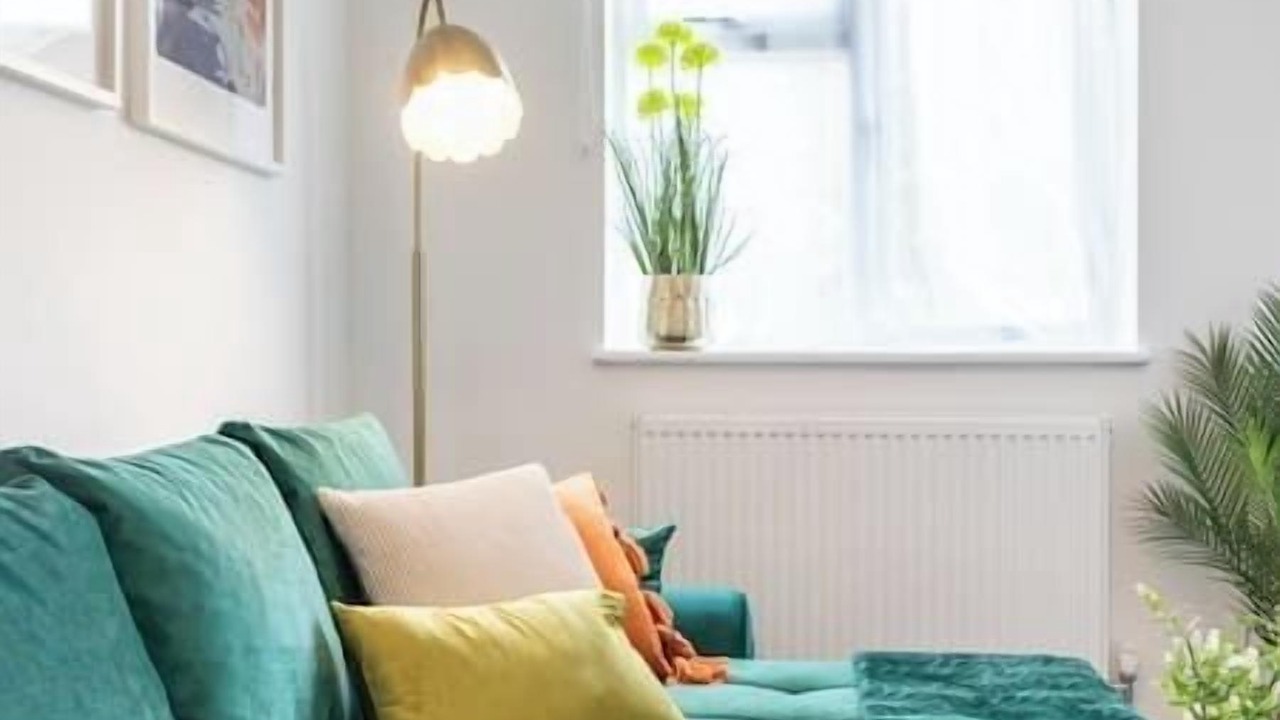 Photo of Livingroom in Plumstead