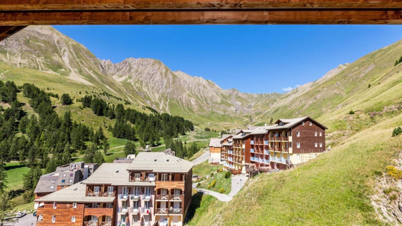 Photo of Others in Allos