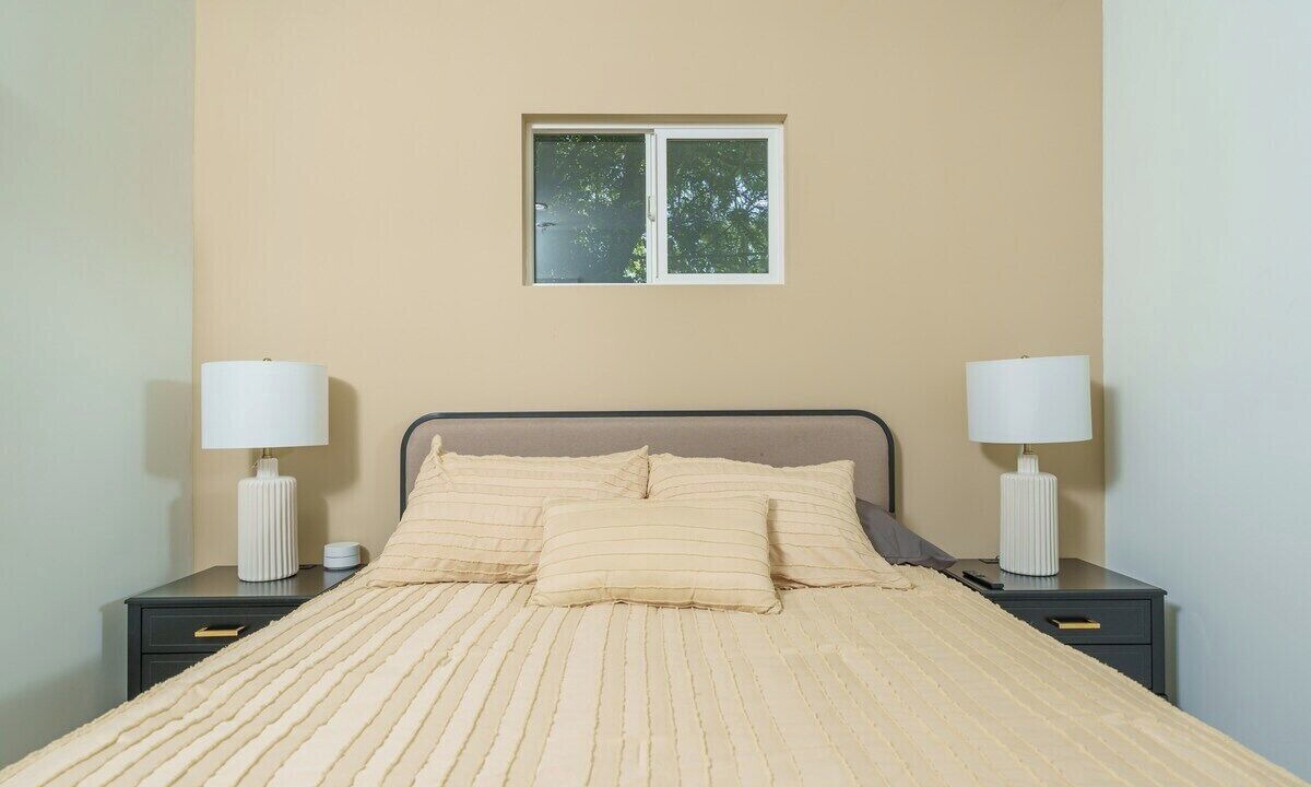 Photo of Bedroom in Crescenta Highlands