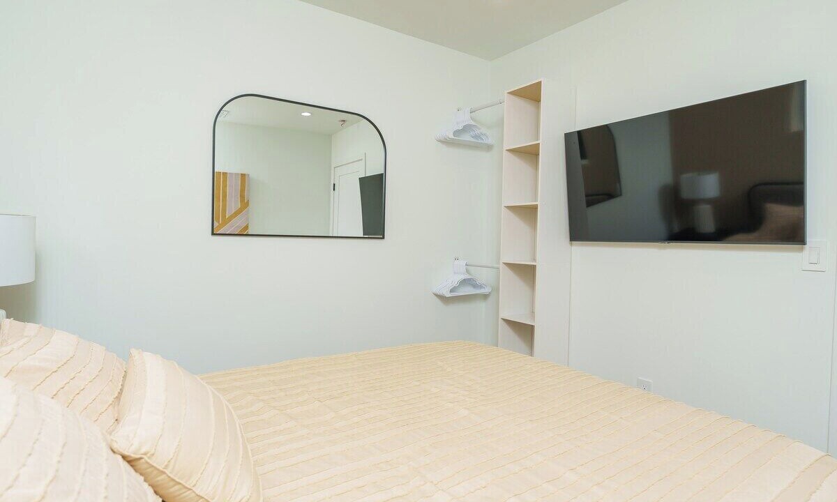 Photo of Bedroom in Crescenta Highlands