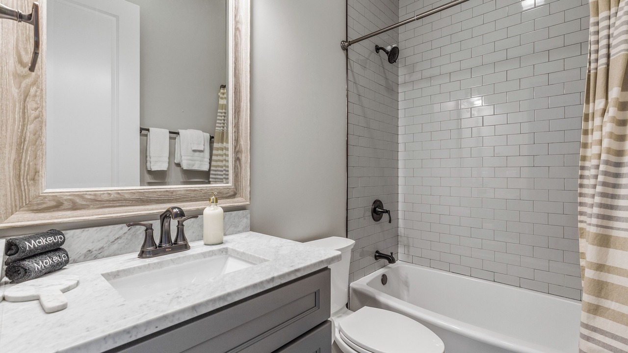 Photo of Bathroom in Caryville