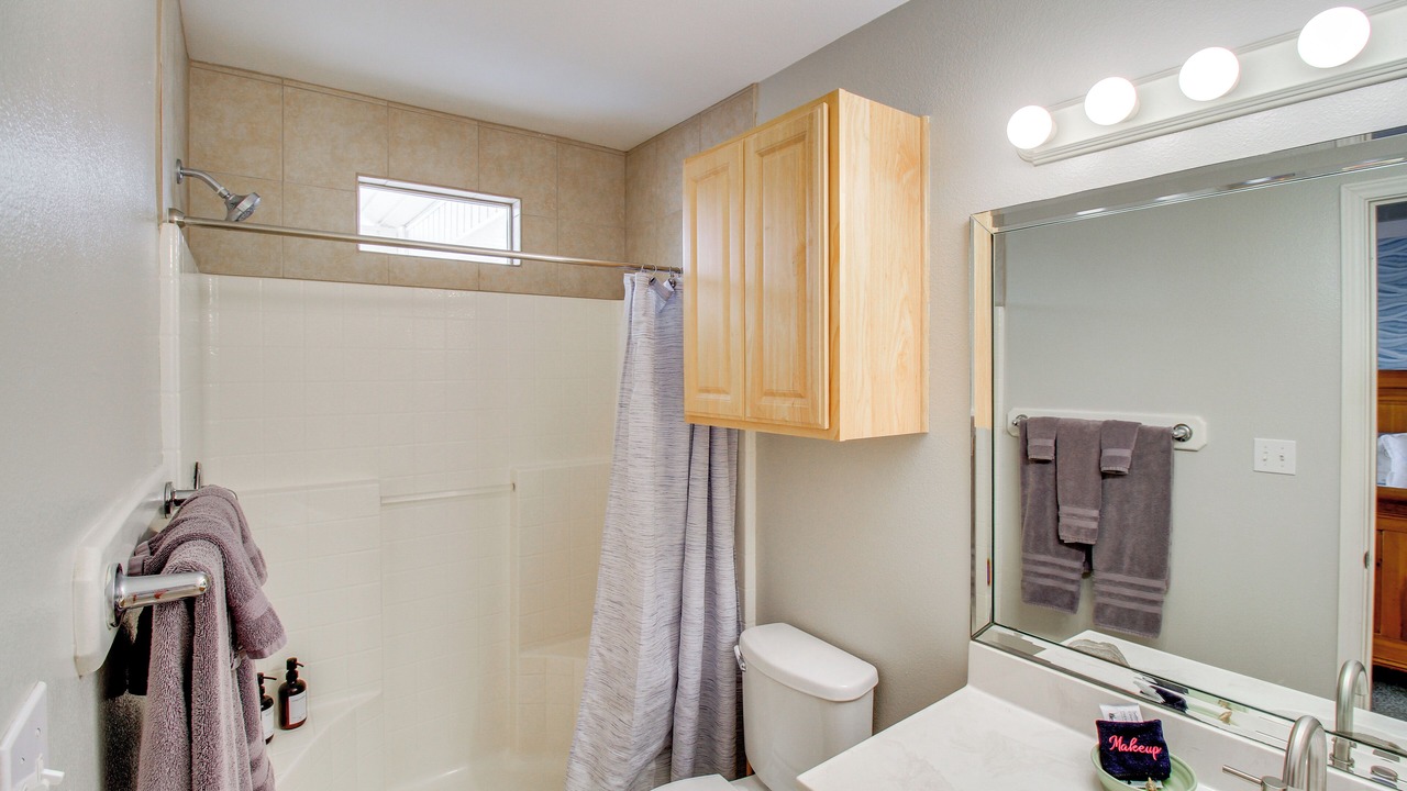 Photo of Bathroom in Corpus Christi