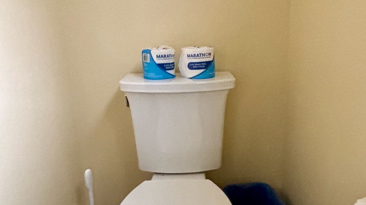 Photo of Bathroom in Waverly Park