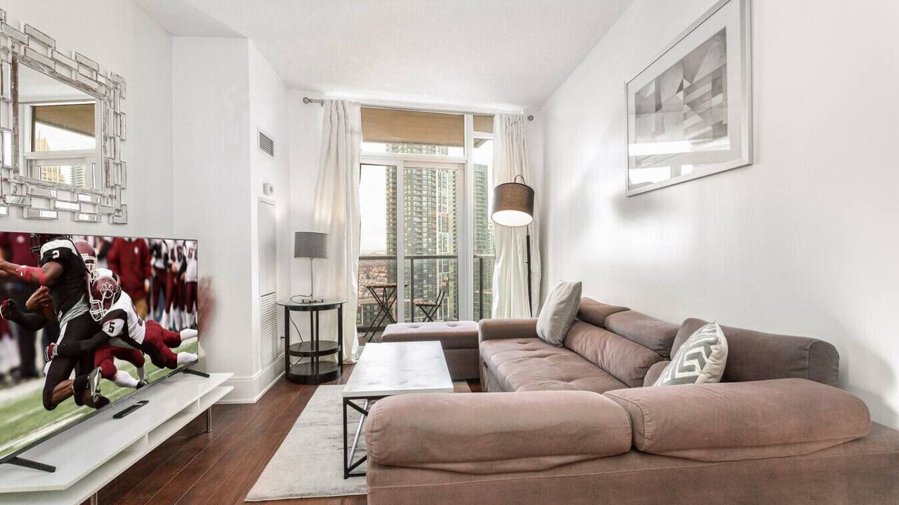 Photo of Livingroom in Downtown Mississauga