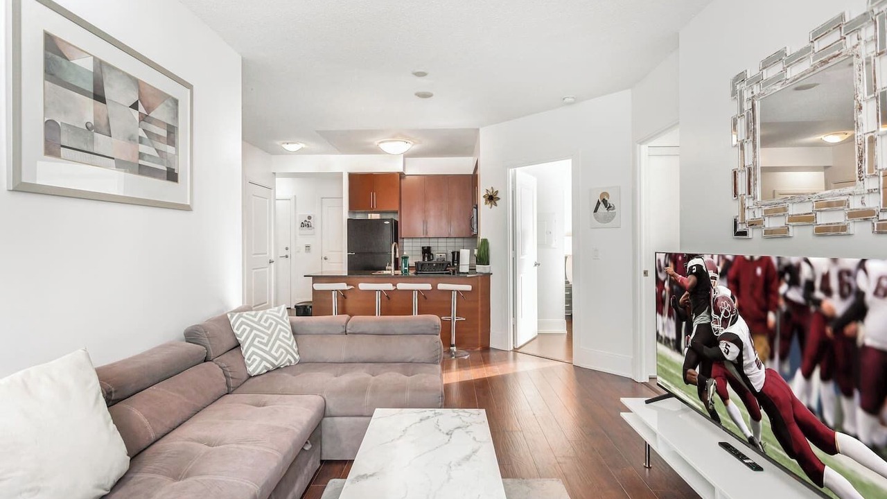 Photo of Livingroom in Downtown Mississauga