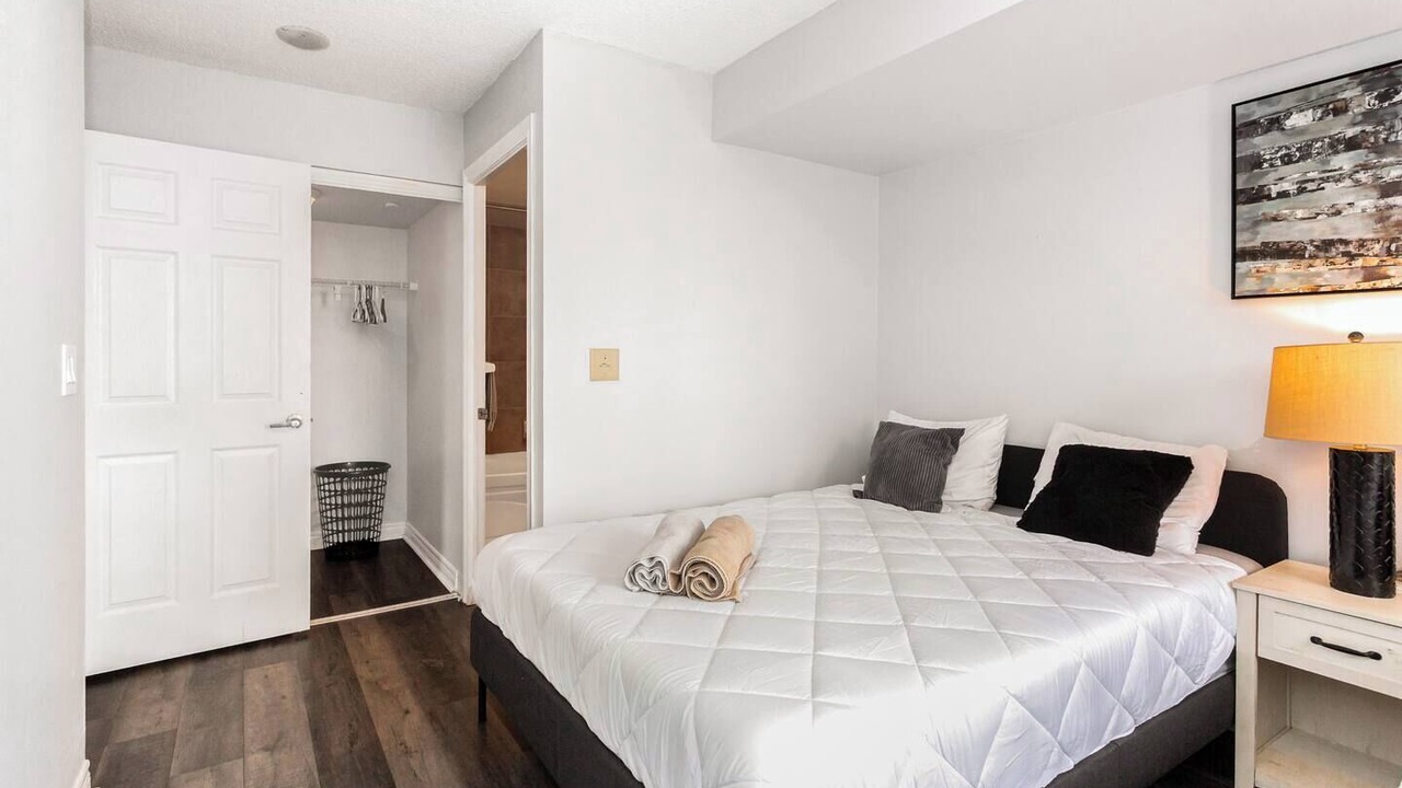 Photo of Bedroom in Downtown Mississauga