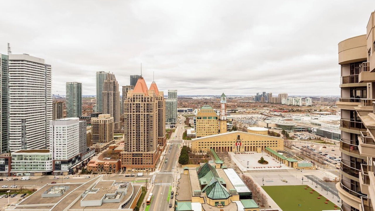 Photo of Outdoor in Downtown Mississauga