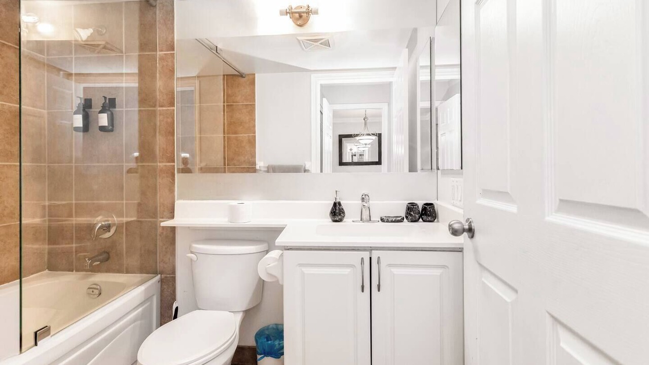Photo of Bathroom in Downtown Mississauga