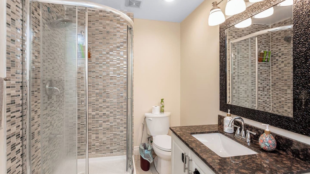 Photo of Bathroom in East Credit