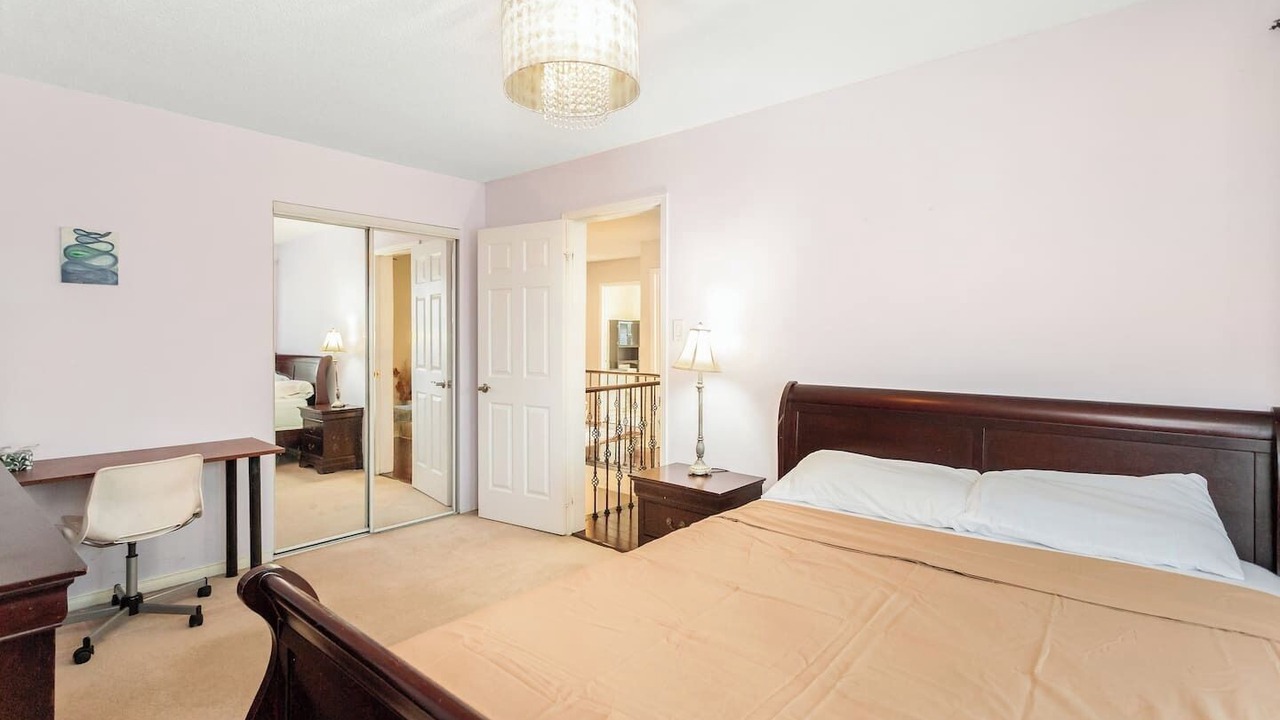 Photo of Bedroom in East Credit
