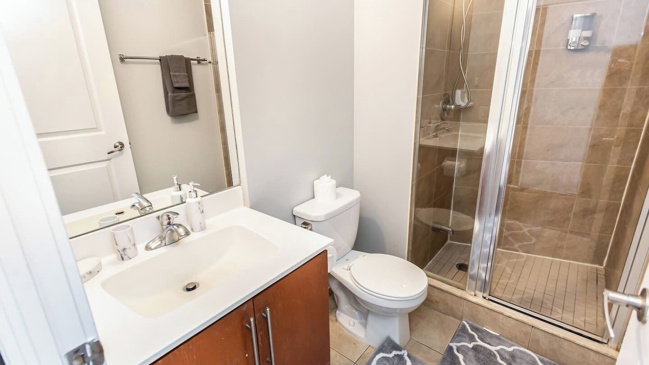 Photo of Bathroom in Downtown Mississauga