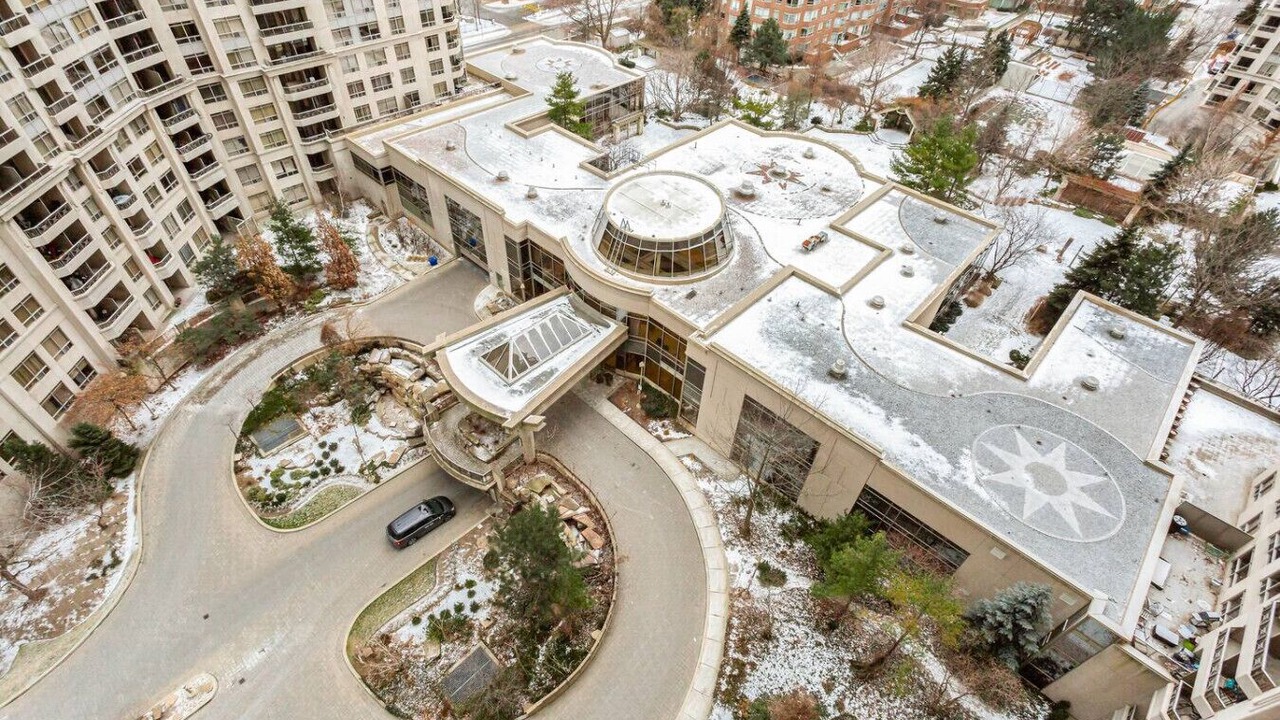 Photo of Outdoor in Downtown Mississauga