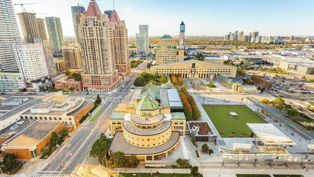 Photo of Outdoor in Downtown Mississauga