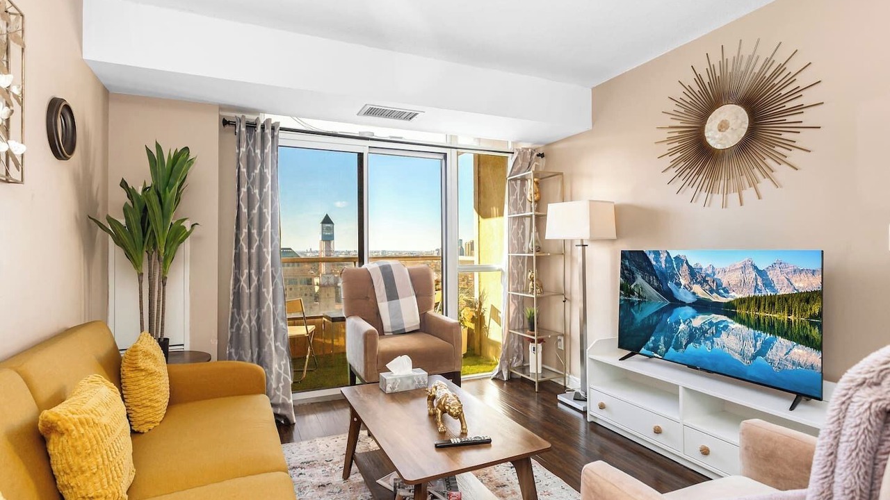 Photo of Livingroom in Downtown Mississauga