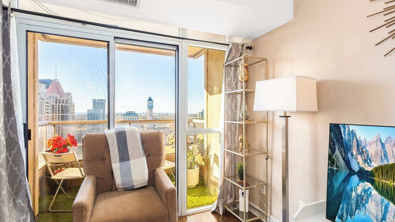 Photo of Livingroom in Downtown Mississauga