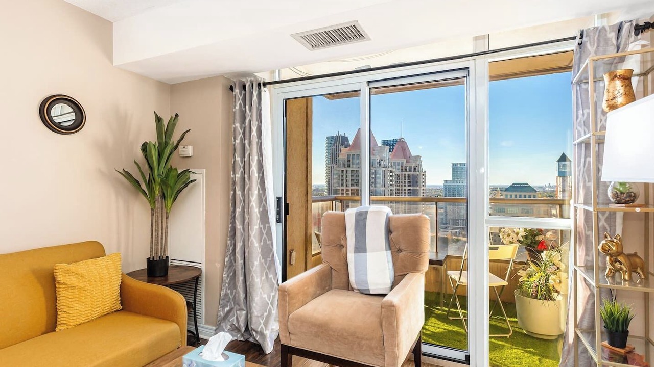 Photo of Livingroom in Downtown Mississauga
