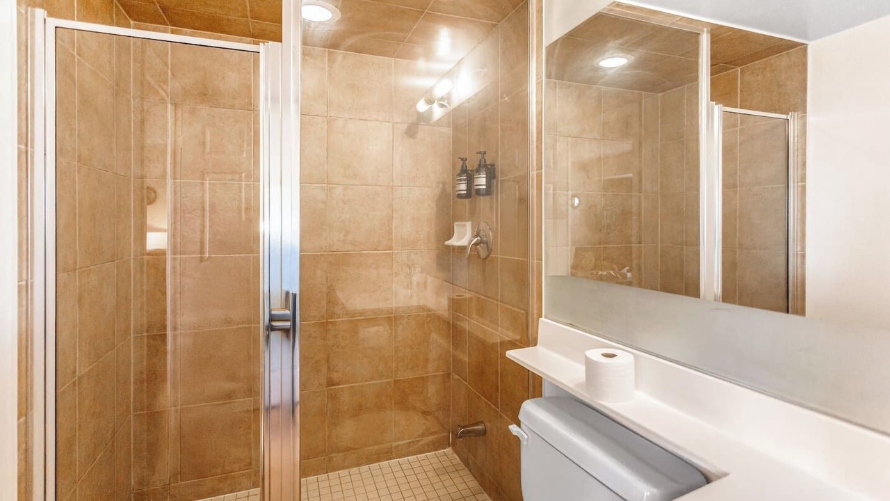 Photo of Bathroom in Downtown Mississauga