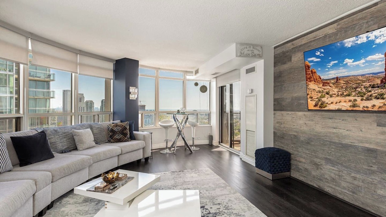 Photo of Livingroom in Downtown Mississauga
