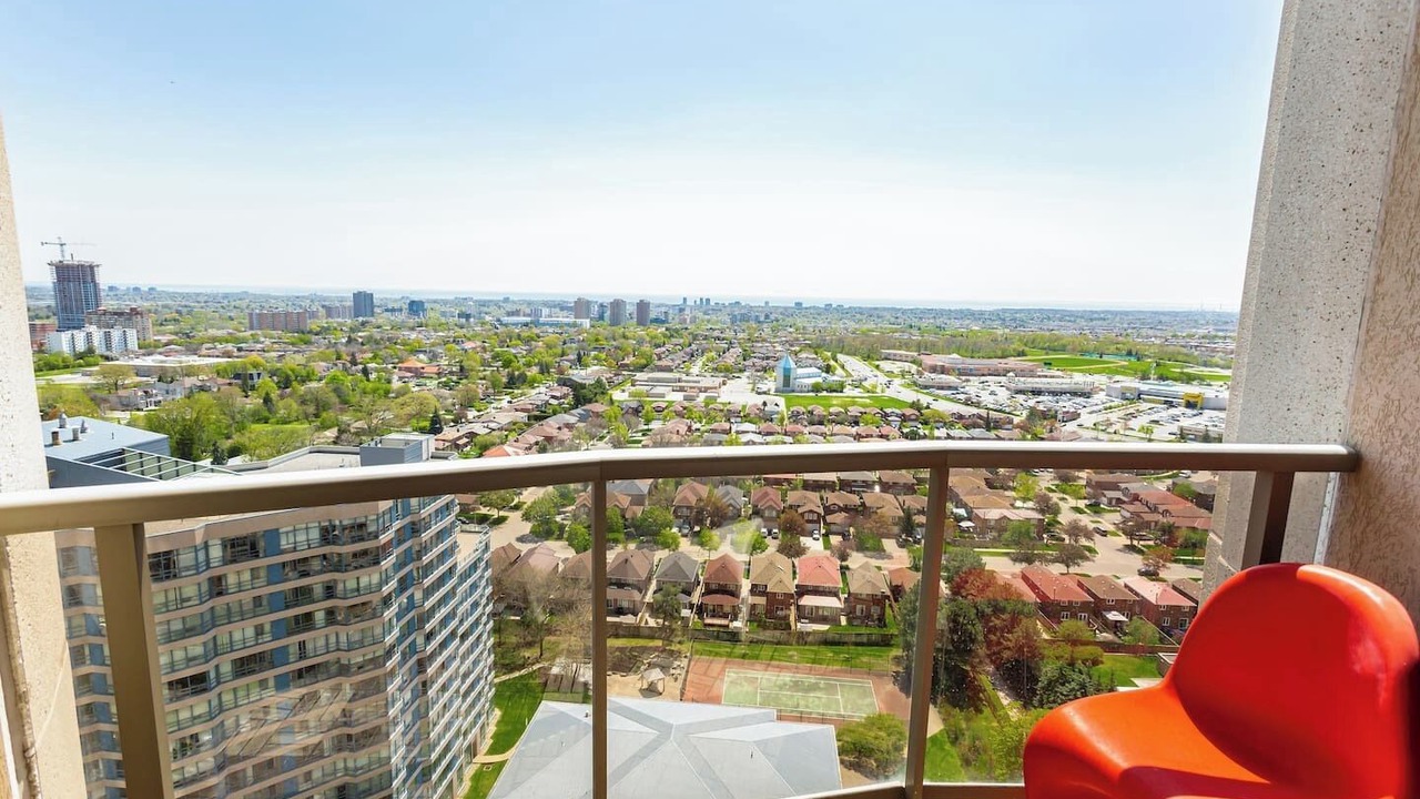 Photo of Outdoor in Downtown Mississauga