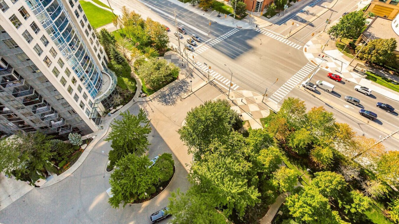 Photo of Outdoor in Downtown Mississauga
