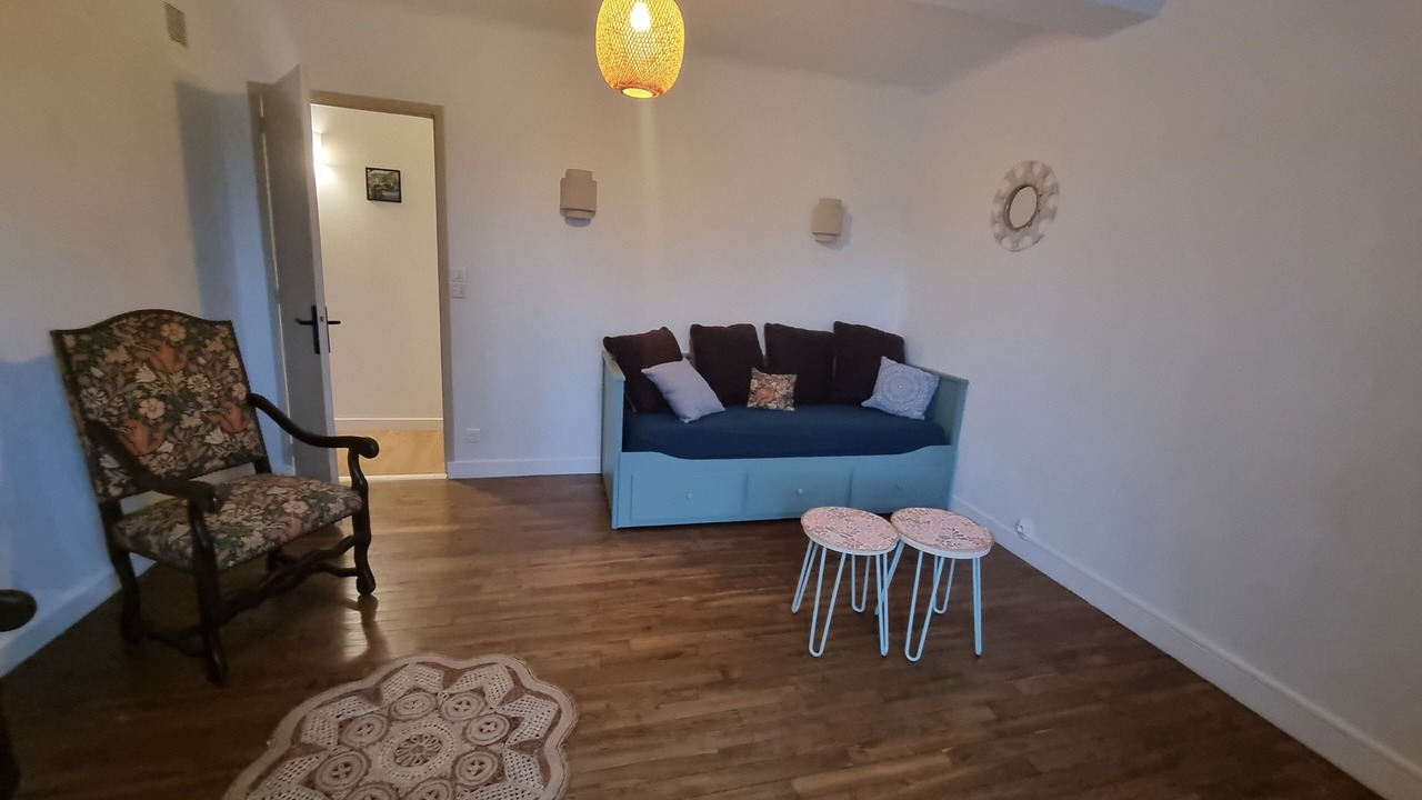 Photo of Livingroom in Tuzaguet