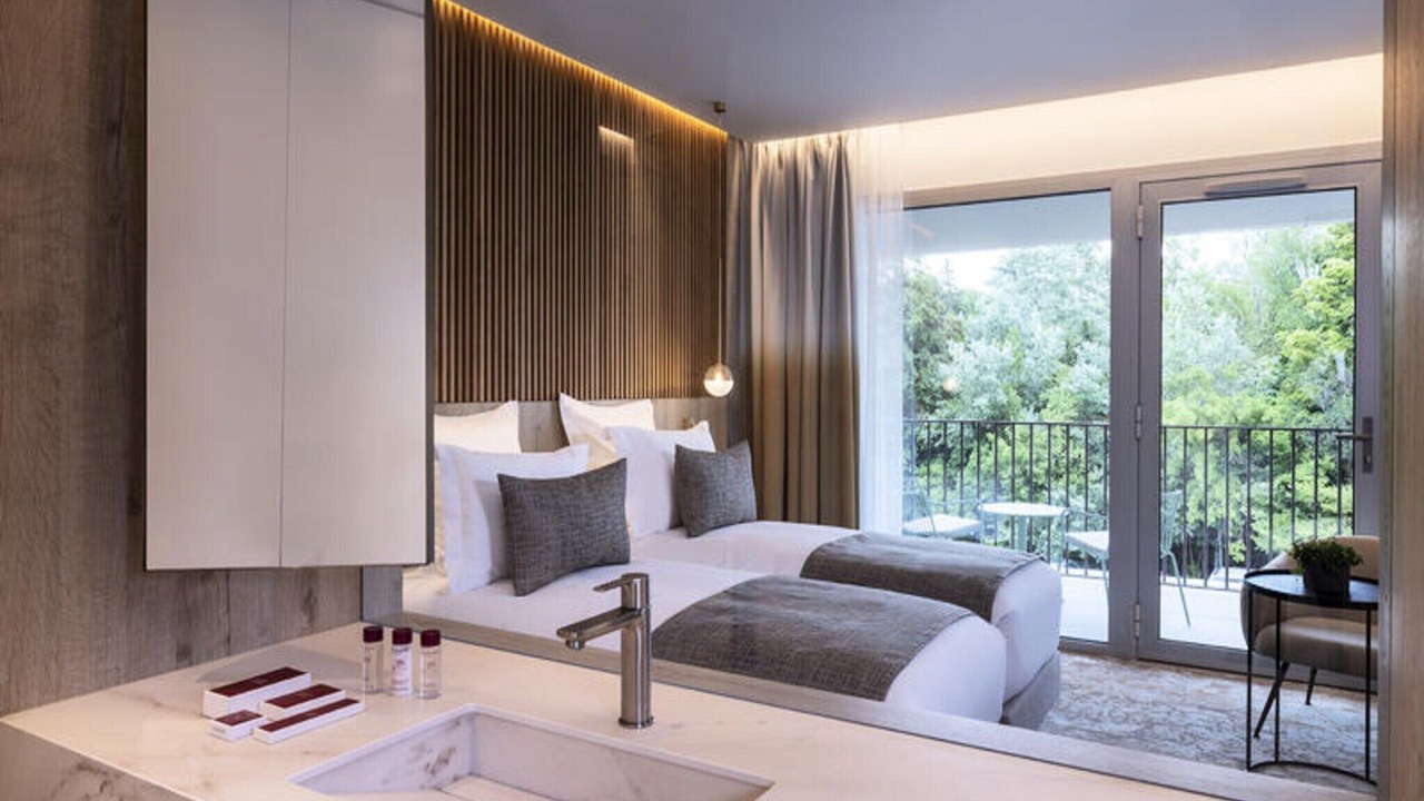 Photo of Bedroom in Greoux-les-Bains