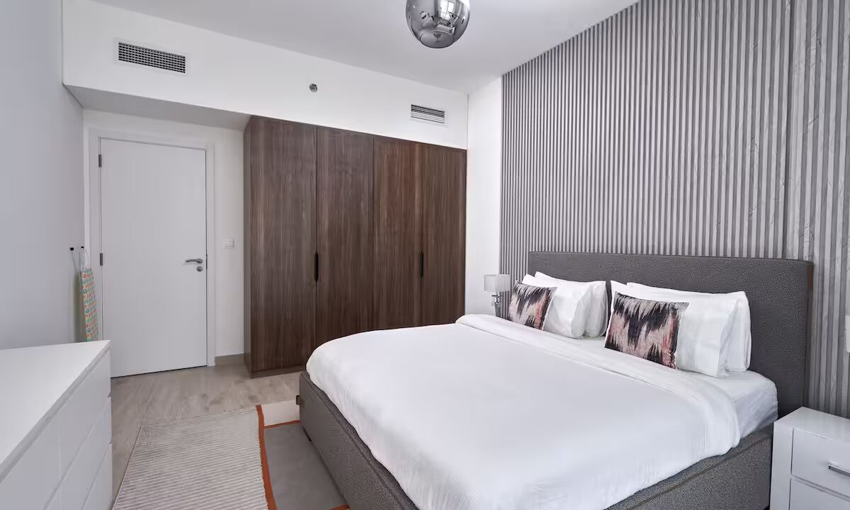 Photo of Bedroom in Umm Suqeim 3