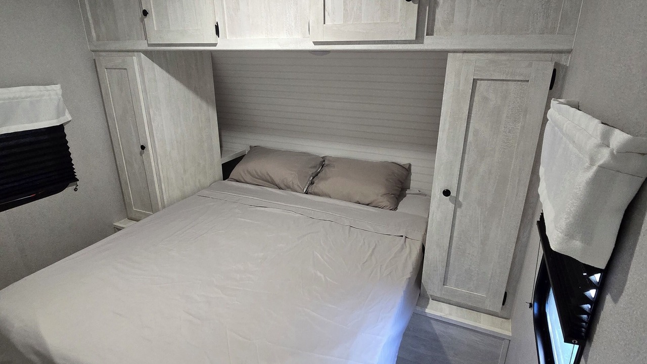 Photo of Bedroom in Adjala-Tosorontio