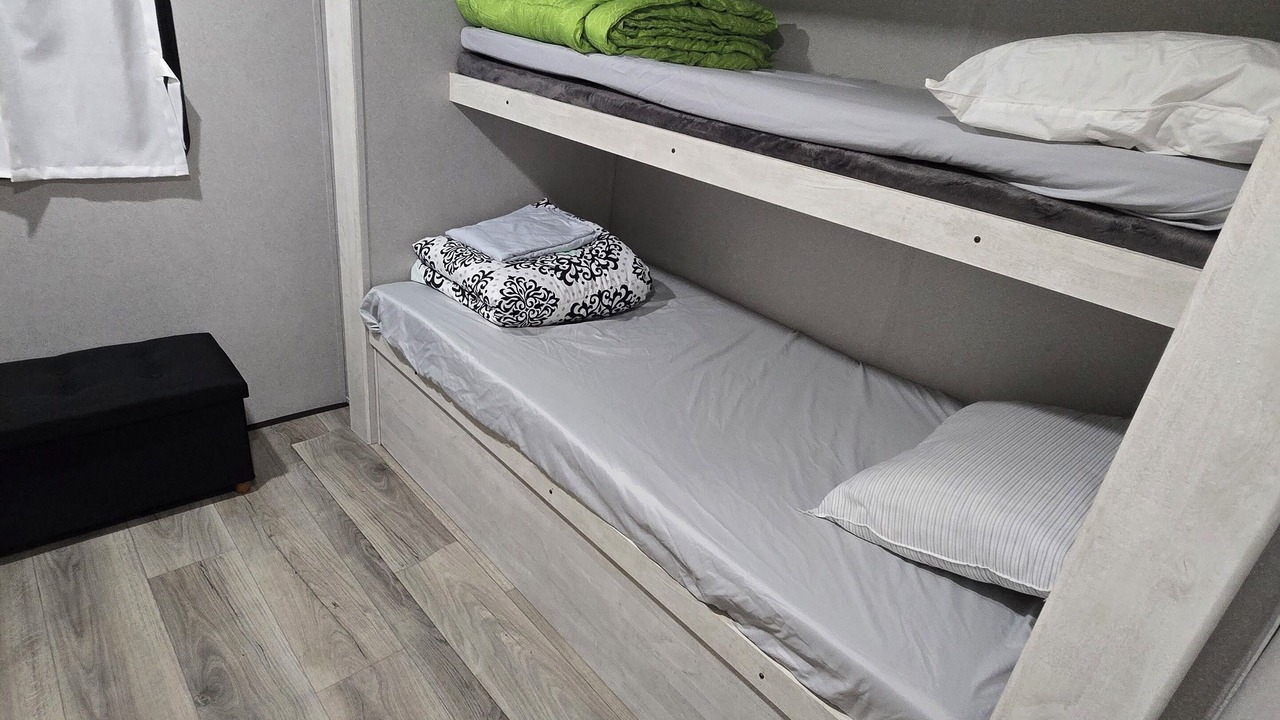 Photo of Bedroom in Adjala-Tosorontio