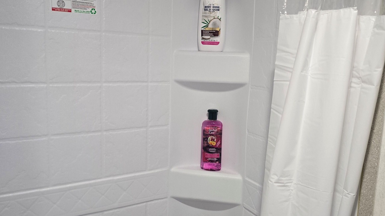 Photo of Bathroom in Adjala-Tosorontio