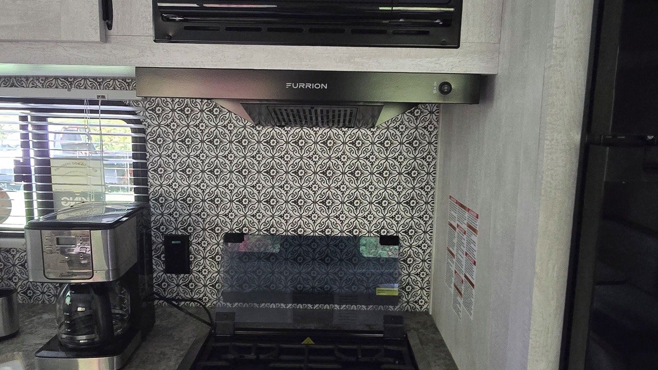 Photo of Kitchen in Adjala-Tosorontio