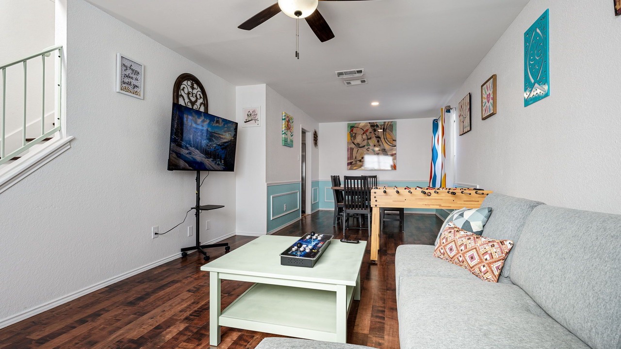Photo of Livingroom in Burleson