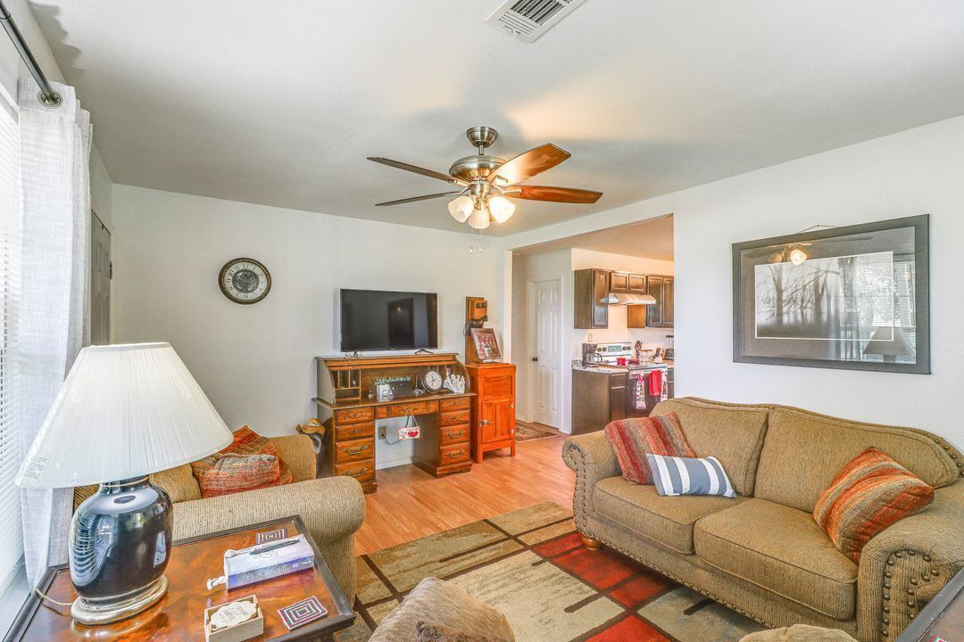 Photo of Livingroom in Atkins