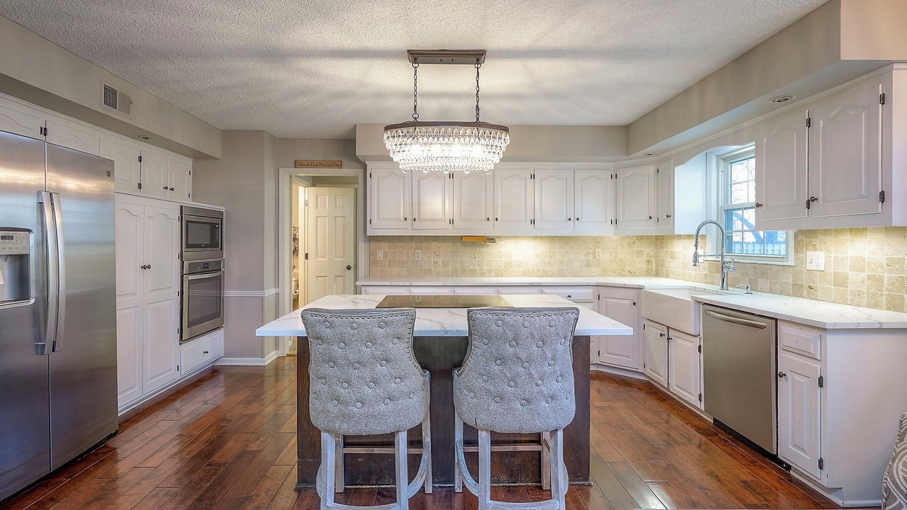 Photo of Kitchen in Prairie Village