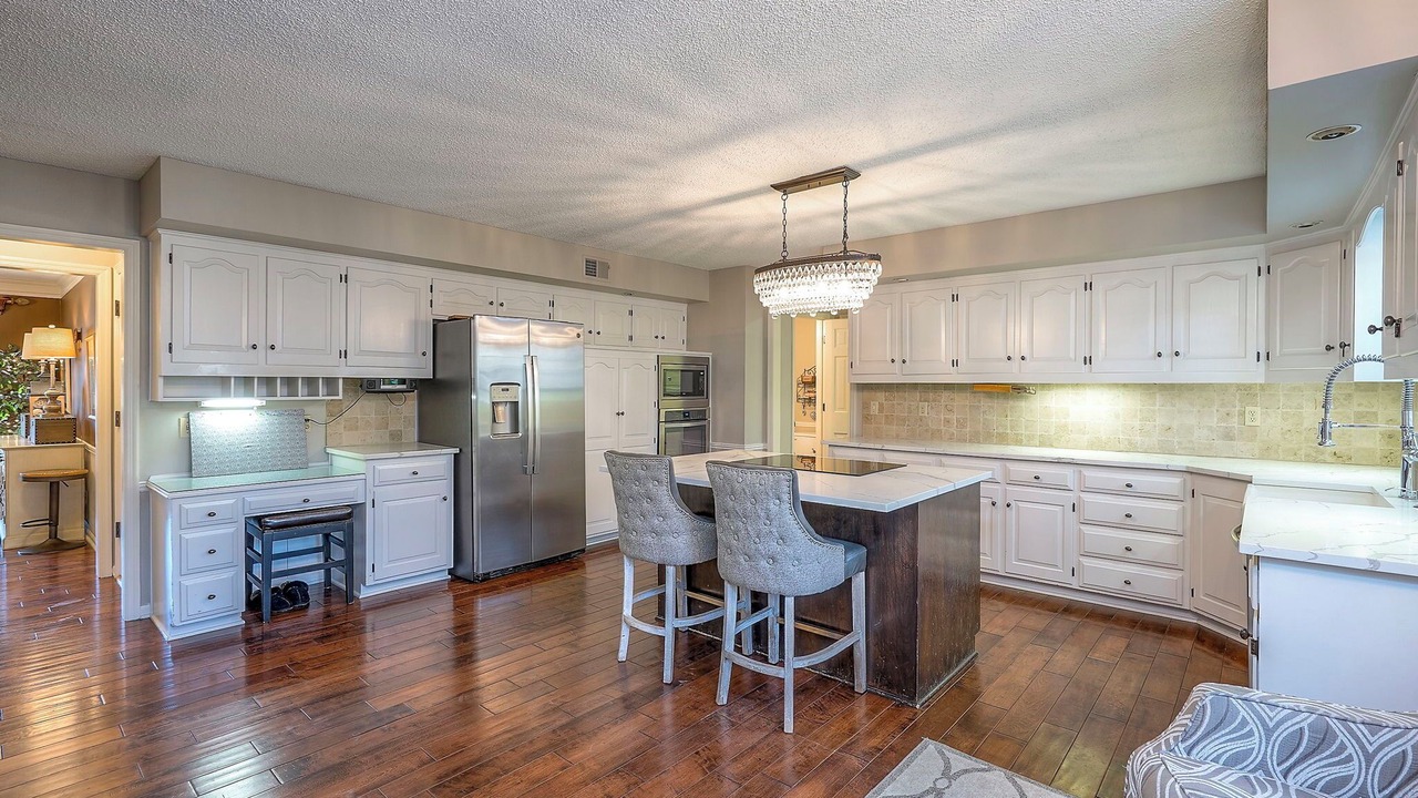 Photo of Kitchen in Prairie Village
