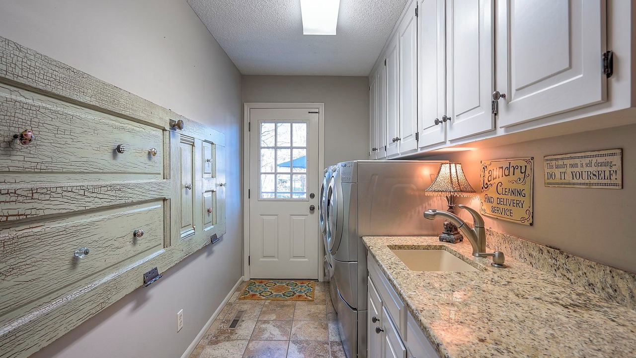 Photo of Bathroom in Prairie Village