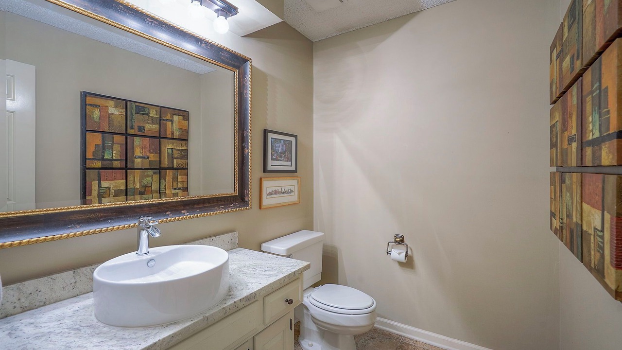 Photo of Bathroom in Prairie Village