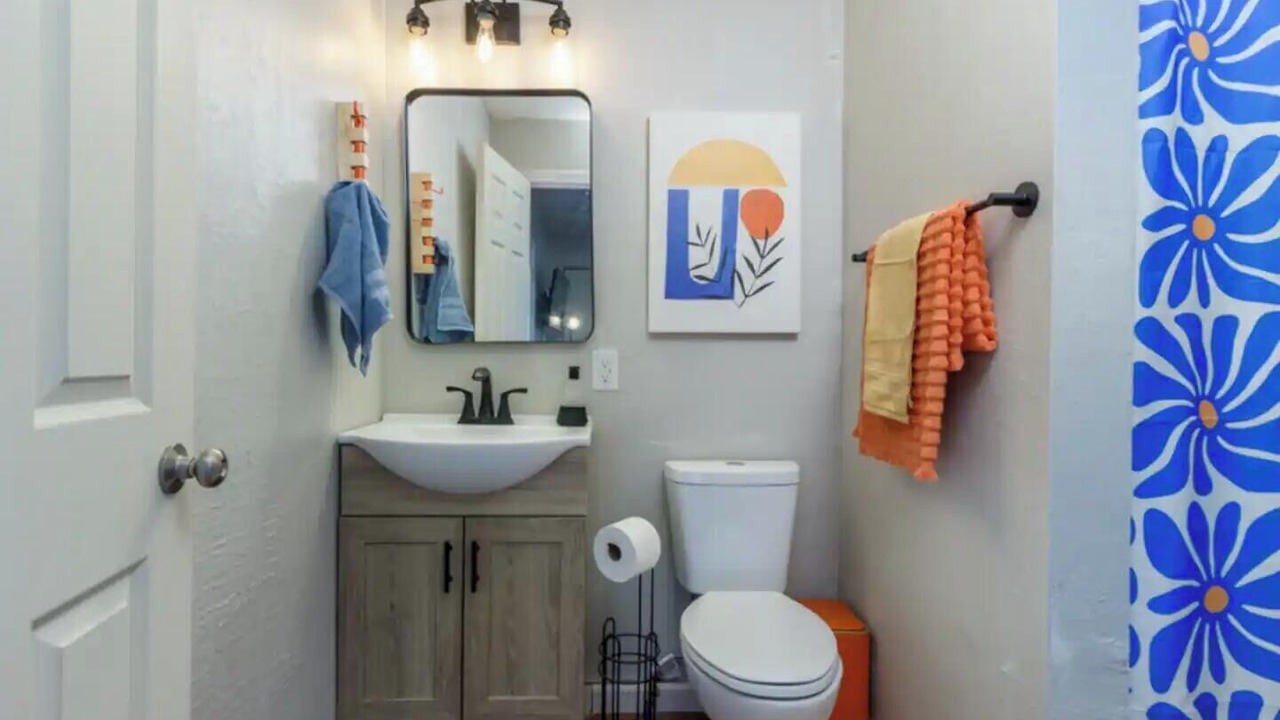 Photo of Bathroom in St. Robert
