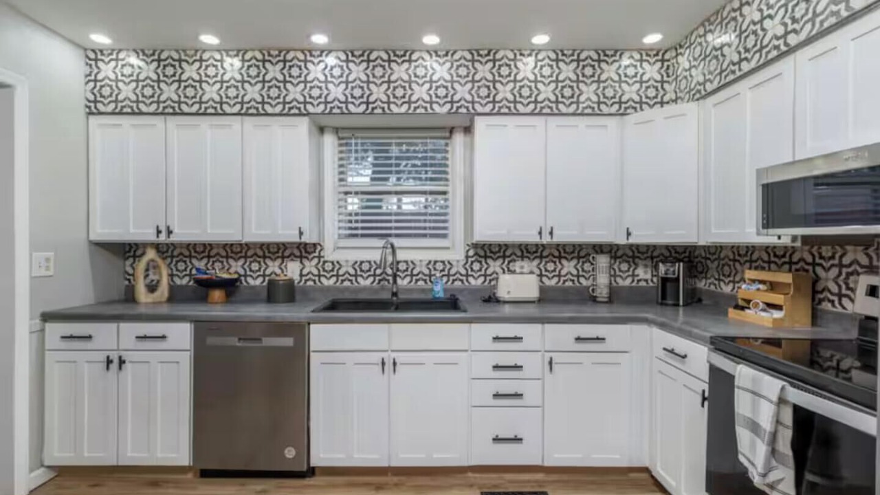 Photo of Kitchen in St. Robert