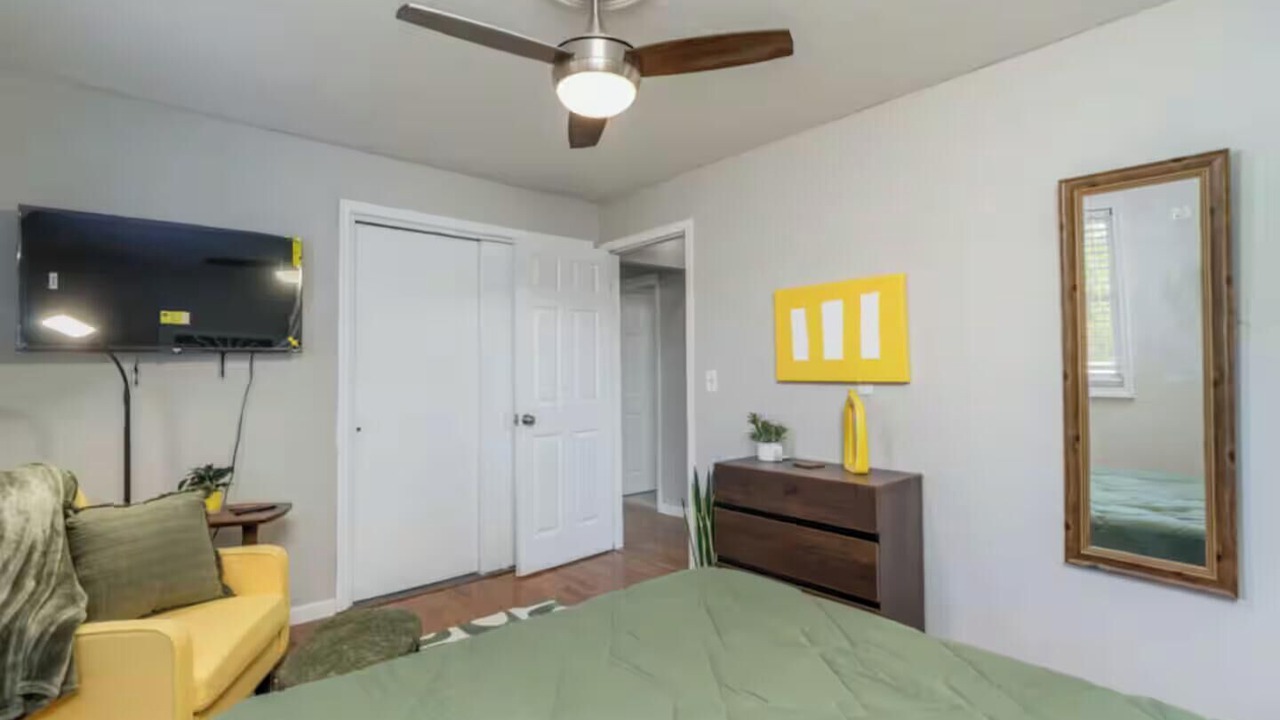 Photo of Bedroom in St. Robert