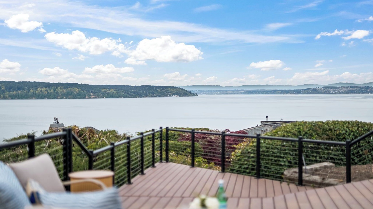 Photo of Patio Balcony in Gig Harbor
