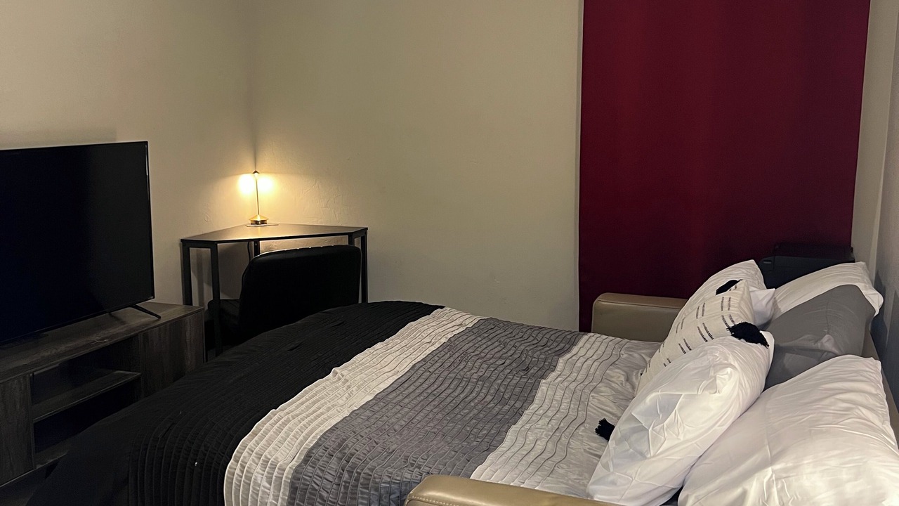 Photo of Bedroom in Noble
