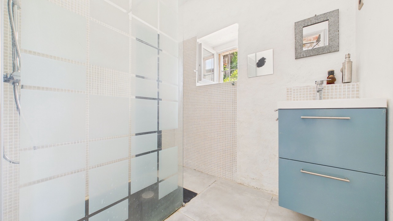 Photo of Bathroom in Casteljau