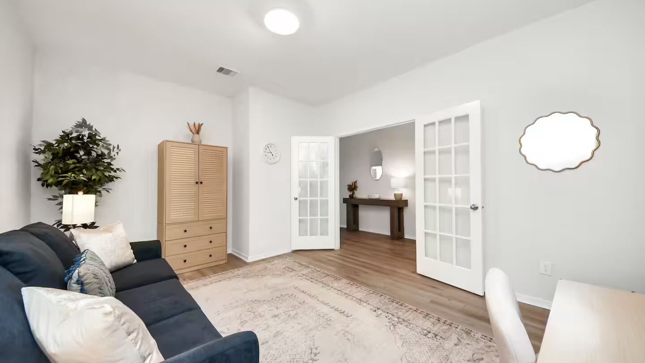 Photo of Livingroom in Klein