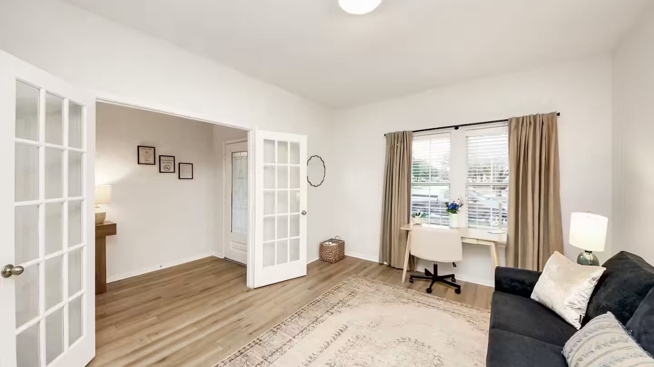 Photo of Livingroom in Klein