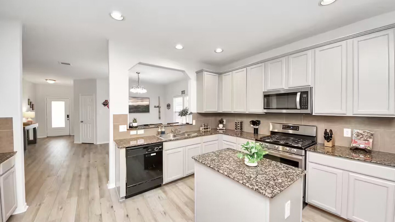 Photo of Kitchen in Klein
