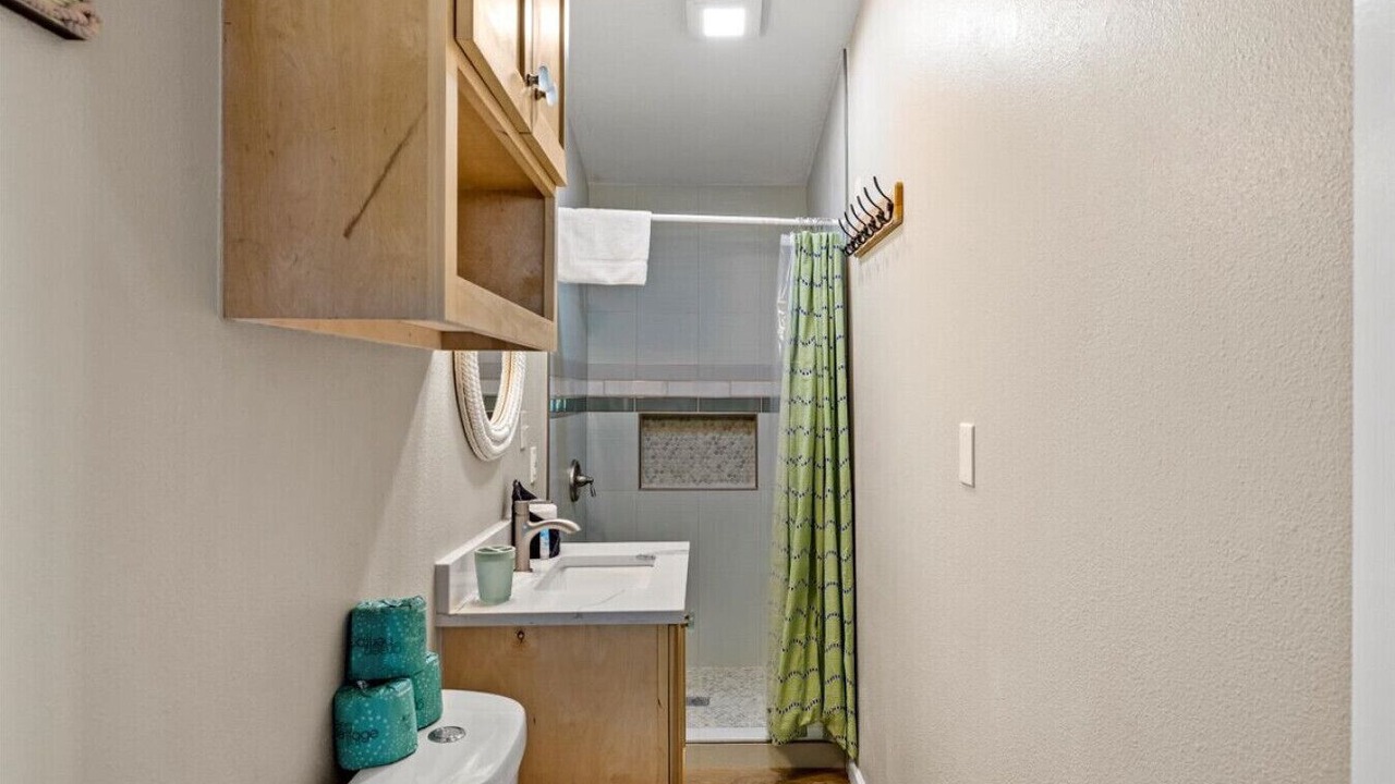 Photo of Bathroom in Bermuda Beach